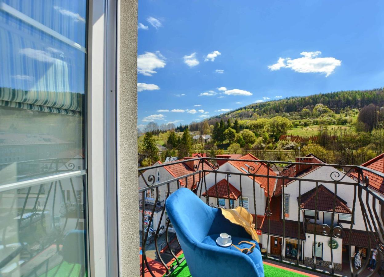 Apartament Beztroski Ustrzyki Dolne Bagian luar foto